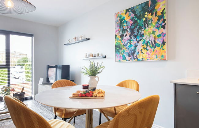 Elliot Oliver -Stylish 2 Bedroom Apartment With Parking In The Docks - Photo 10