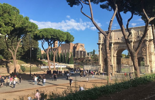 Hold Rome - Photo 31