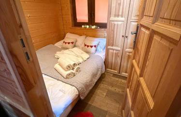 Romantyczny Zakątek z Jacuzzi Duo - Foto 9