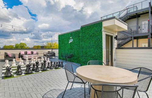 Taking Care of Business - Foto 28