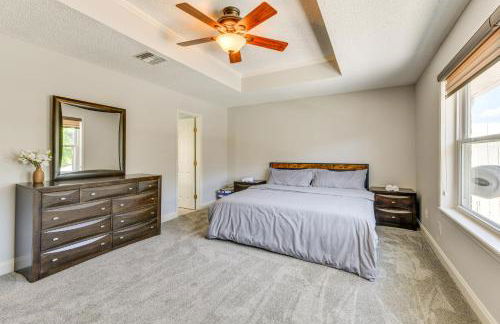 Boat Dock and Lift Waterfront Getaway in Slidell! - Foto 11