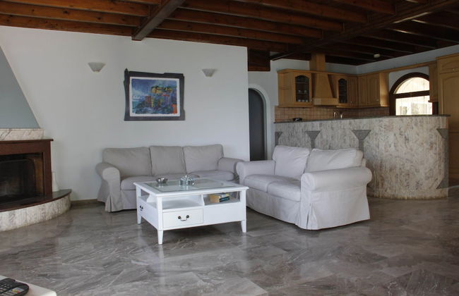 Villa in Corfu With Pool Near Gialos Beach - Photo 19