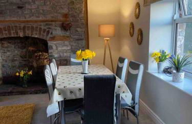 Yew Tree Cottage, 3 bedroom, 4 Church Row Defynnog - Photo 14