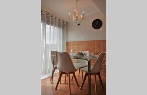 GALIHOST - Precioso ático en pleno centro de O Grove - Photo 23