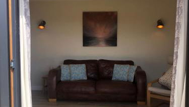 2 Guests - Garden Retreat with Balcony Views - Foto 3