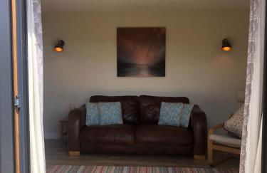 2 Guests - Garden Retreat with Balcony Views - Foto 3