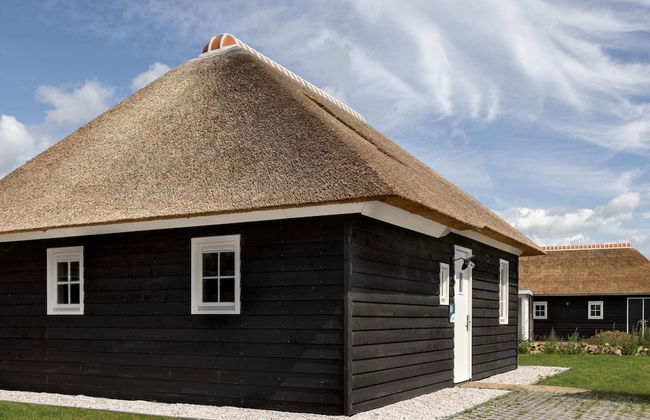 Villa in Someren Near Somerense Heide - Photo 1