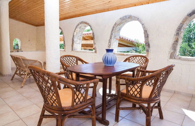 Feels Like Your Home at Ermioni - Photo 11