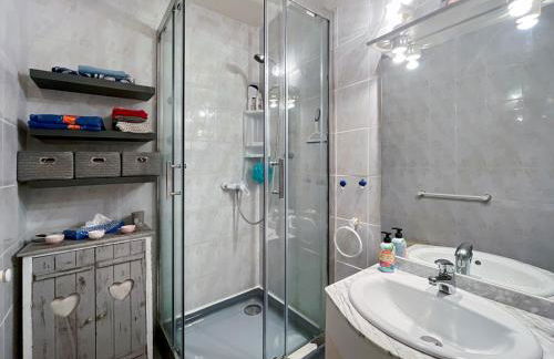 Aux Mouettes les pieds dans l'eau accès direct à la place 5 personnes - Foto 22