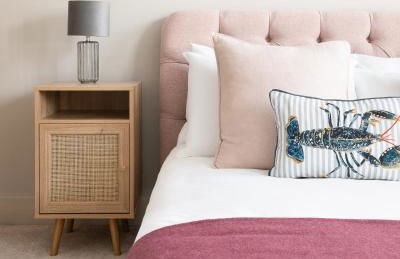 Luxury Family Home in Central Windsor with Large Garden, Games Room, Office, Parking & Pet-Friendly - Photo 7