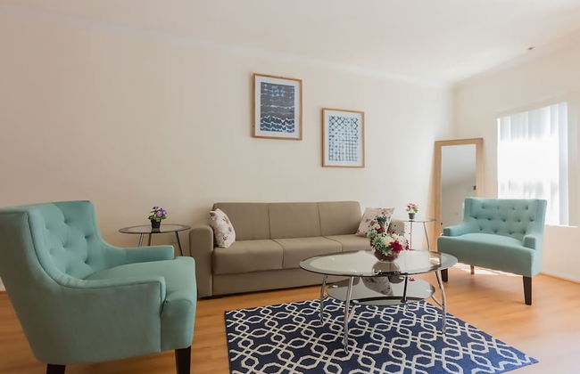 LAs Premier Apartments - Photo 56