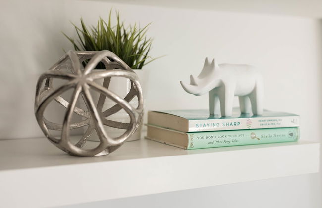 QuickStay Yorkville Condo - Yonge & Bloor - Photo 20