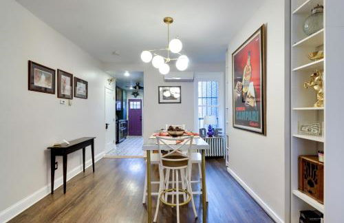 Unique DC Row House Near Historic H Street! - Foto 7