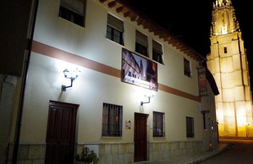 Apartamentos Turísticos Villa y Corte - Foto 5