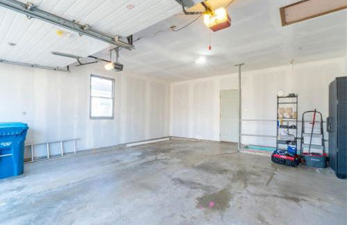 Nall Hills Gem! Great location & new interior! - Foto 34