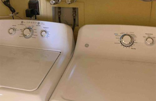 ULTIMATE BACKYARD-POOL/SPA. SLIDE. LAKEVIEW. BALL - Foto 28