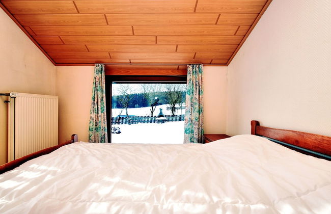 Holiday Home in St.vith With hot tub - Photo 2