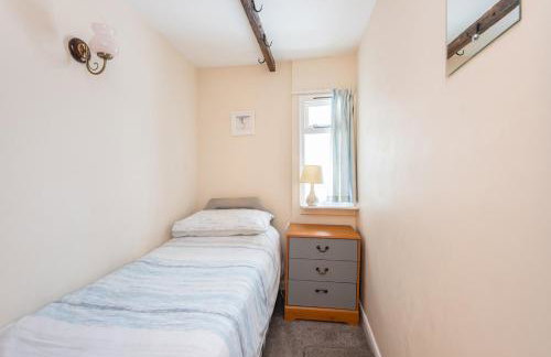 Mill House Fowey set in a creekside hamlet - Photo 14