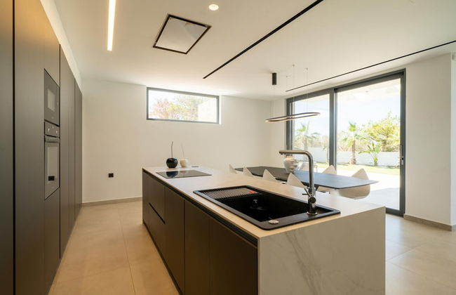 Aethra Grand- Luxury 5-bed Villa 850m From Beach - Foto 35