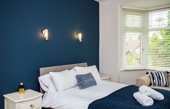 Spacious 5 Bed House Newcastle Gateshead - Photo 2