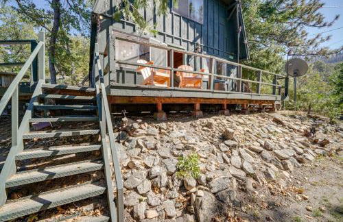 Quiet Sequoia National Forest Cabin with Fireplace - Foto 31