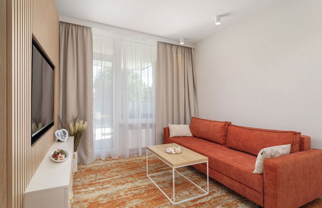 Bel Mare Apartments by Renters - Photo 36