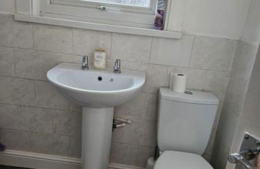 Liverpool Haven, Stylish and Spacious 3-Bedroom Apartment with City Access - Foto 22