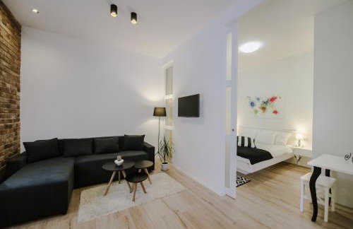 British Square - Stylish Apartment with Private Parking - Foto 12