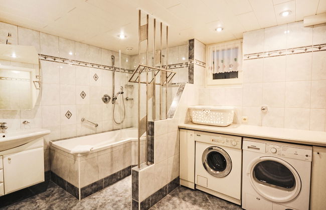 6 bedroom House in Radenthein with garden and terrace - Photo 9