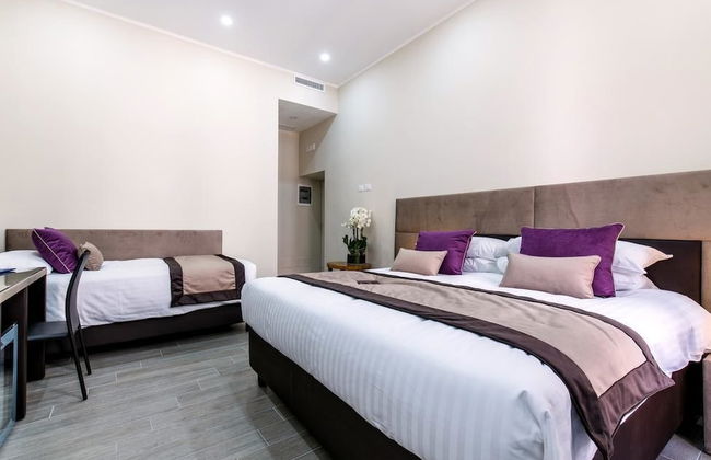 Bloom Apartment by La Griffe - Photo 5