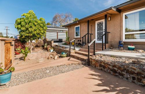 Downtown La Mesa gem - Photo 42