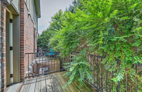 Charming Springdale Townhome about 5 Mi to Dtwn! - Foto 3