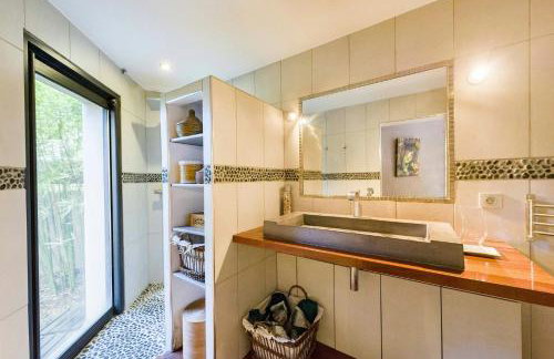 Japanese-Inspired Villa Facing Pic Saint-Loup - Foto 21