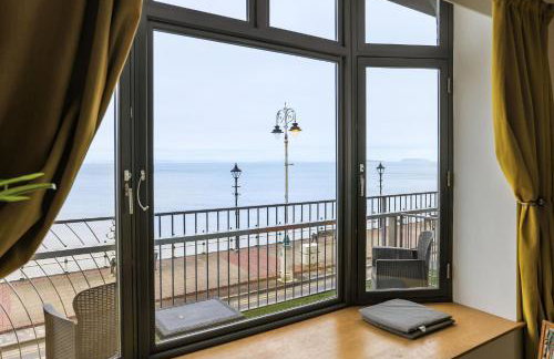 Luxury 1BR Seafront Apartment - Foto 30