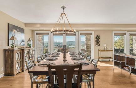 Ten-Acre Wine Country Estate Near Paso Robles w Pool Views El Pomar Estate by AvantStay - Foto 2