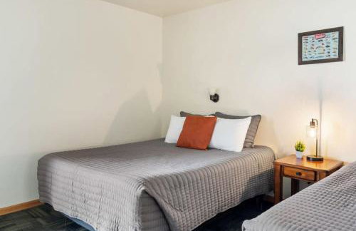 3 Combined Private Lakeside Studios - Upper Level - Foto 16