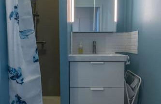 Renovated 2-Bed Apartment 2 min from Lyon - Foto 13