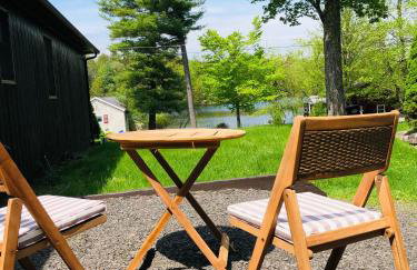 Catskills Cottage with Lake View Book Now - Photo 43