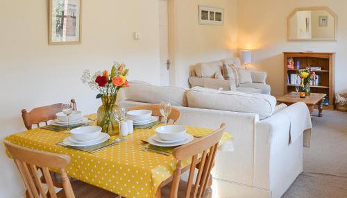 Lily Broad Cottage - Foto 4