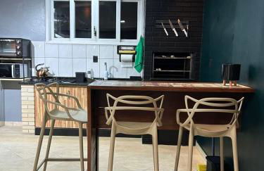 Stúdio no 2º andar, próximo a BR 101, garagem, petfriendly, piscina - Photo 7