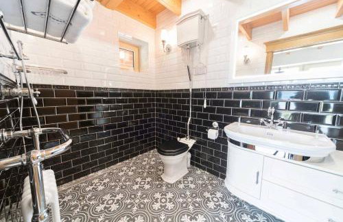 Knockderry Lodge -Private Luxury pet-friendly accommodation in Scotland with hot tub - Foto 28