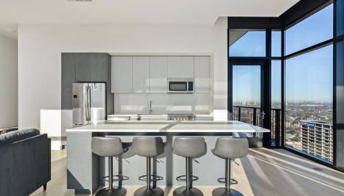 Luxurious Highland Park Penthouse with Stunning Views - Foto 4