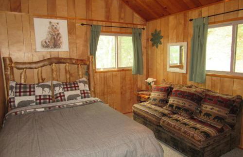 Hillside Hideaway -View of Ski Slope from Charming Deck - Foto 12