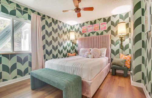 Stunning MCM Escape with Mtn Views in San Bernardino - Foto 24