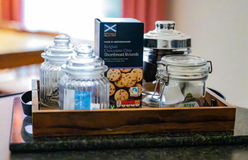 East Wing Apartment in Elgin - Foto 41