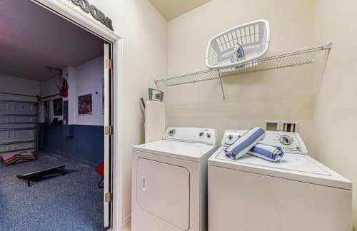 634 - Sunset Palm Villa, Extended Deck, Pool, Spa, Spacious, Private, Water and Conservation View - Foto 2