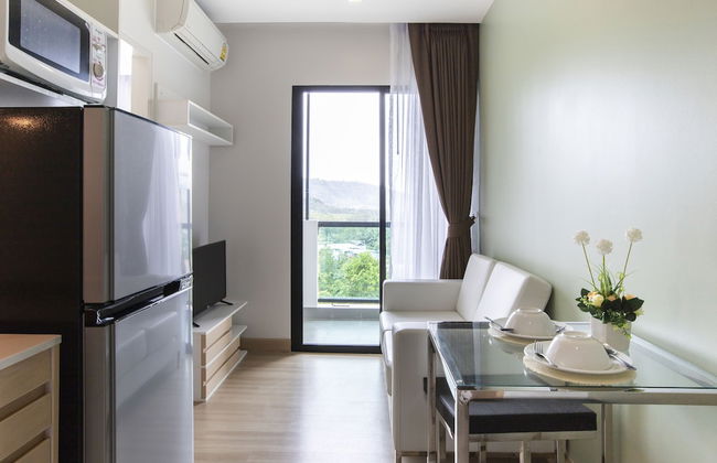 Happy Place Condo - Photo 9