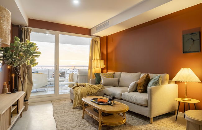 Gran Canet 2BR - Sea Views, Pools & Gym - Foto 17