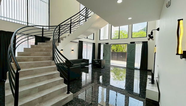 KHOO FAMILY VILLA - Foto 3, Zona de estar del vestíbulo