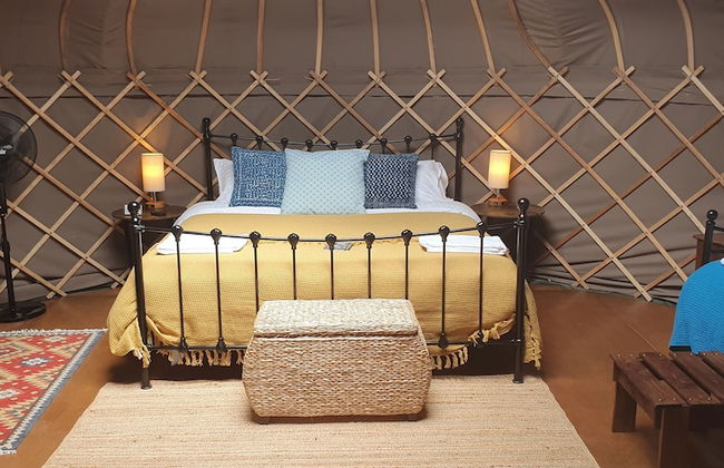 Stunning Premium Yurt in Kelburn Estate Near Largs - Photo 1